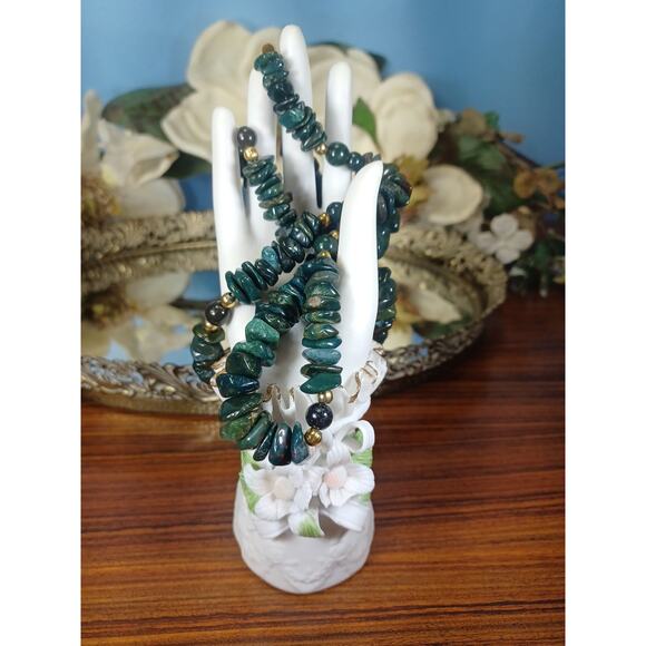 Vintage Polished Malachite Green Necklace Long Goldtoned Beads Stunning Unique - Picture 11 of 13